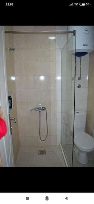 Апартаменты Blue Sea Улцинь Стандартный трехместный номер с видом на море-9